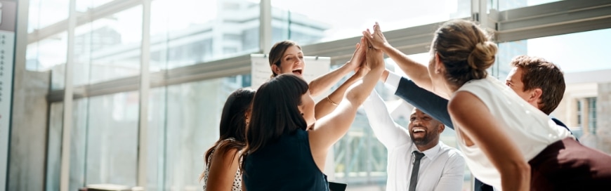 Start 2023 right with these success-oriented New Year’s resolutions